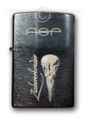Produktabbildung Zaubererbruder Rabenschädel. Original ZIPPO Sturmfeuerzeug